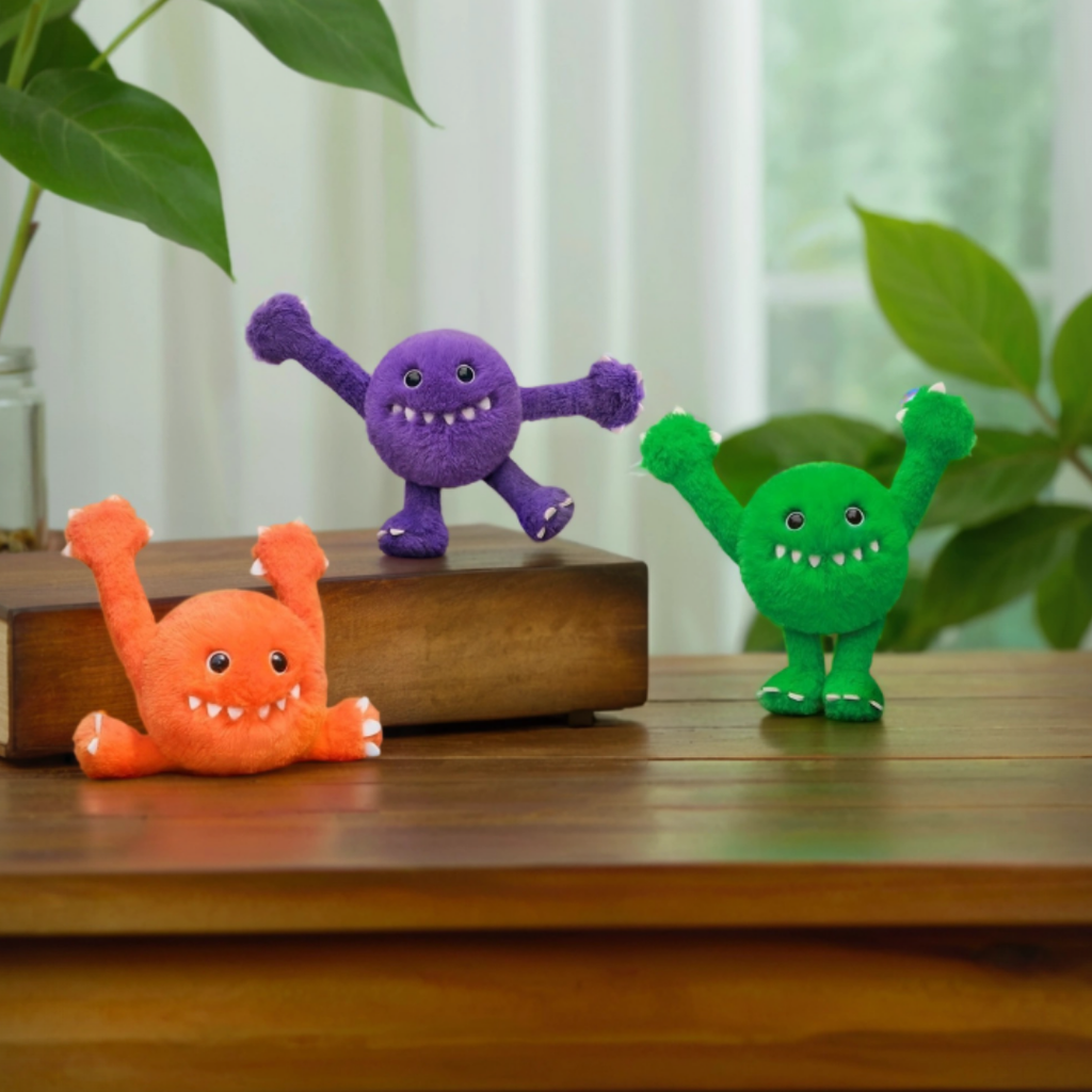 INSTINCTOY - Hug You Series Surprise Plush Pendant Box